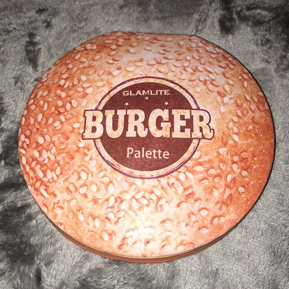 🎁 EXTREME BLOWOUT🎁‼️LAST ONE‼️🆕🍔 Glamlite Burger Palette - Picture 7 of 15